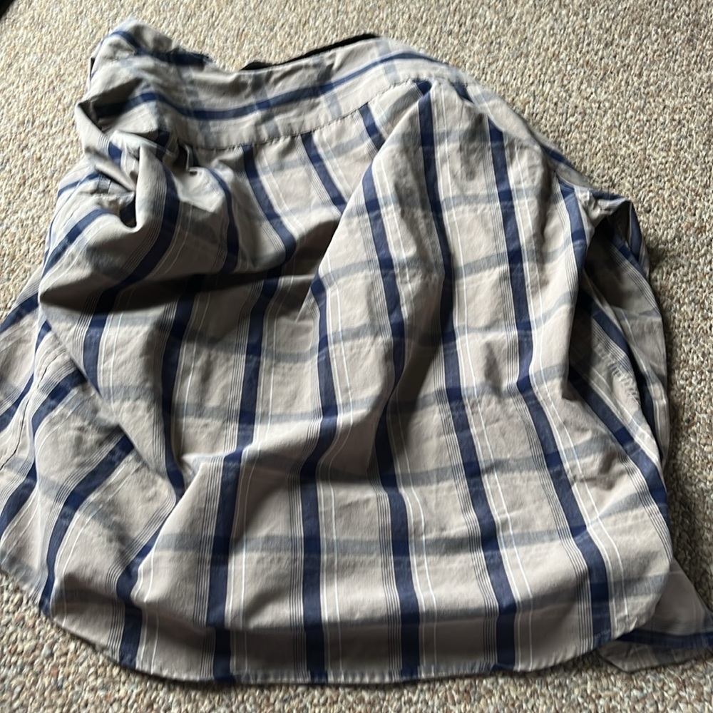 Dockers button up - Picture 3 of 3